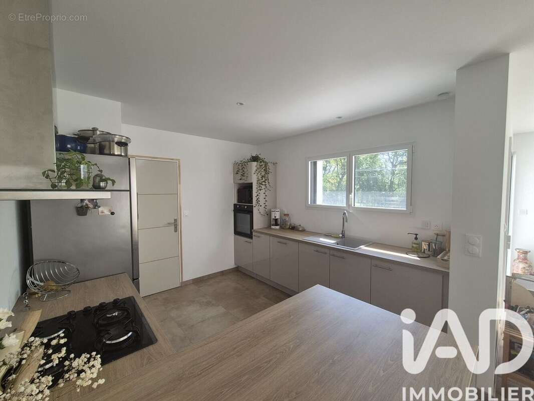 Maison 145 m² à Treveneuc  - photo 3