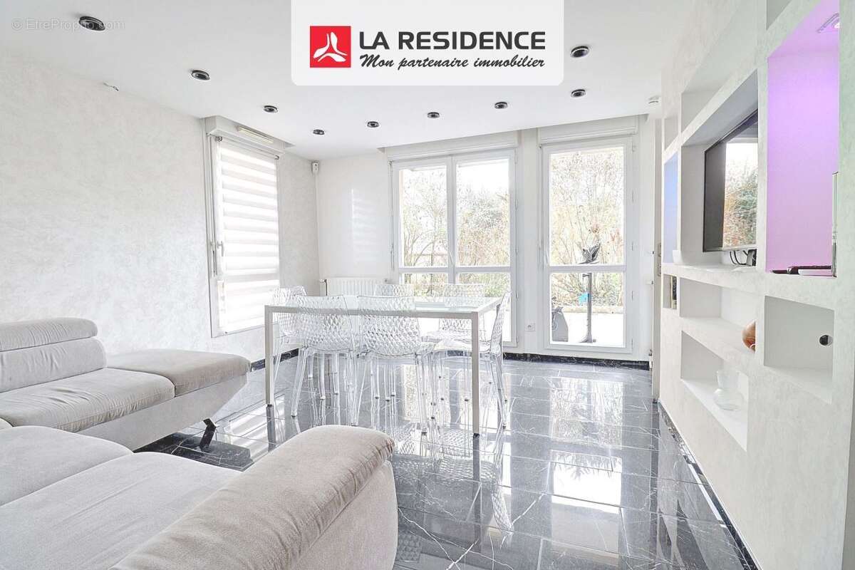 Appartement à ECQUEVILLY