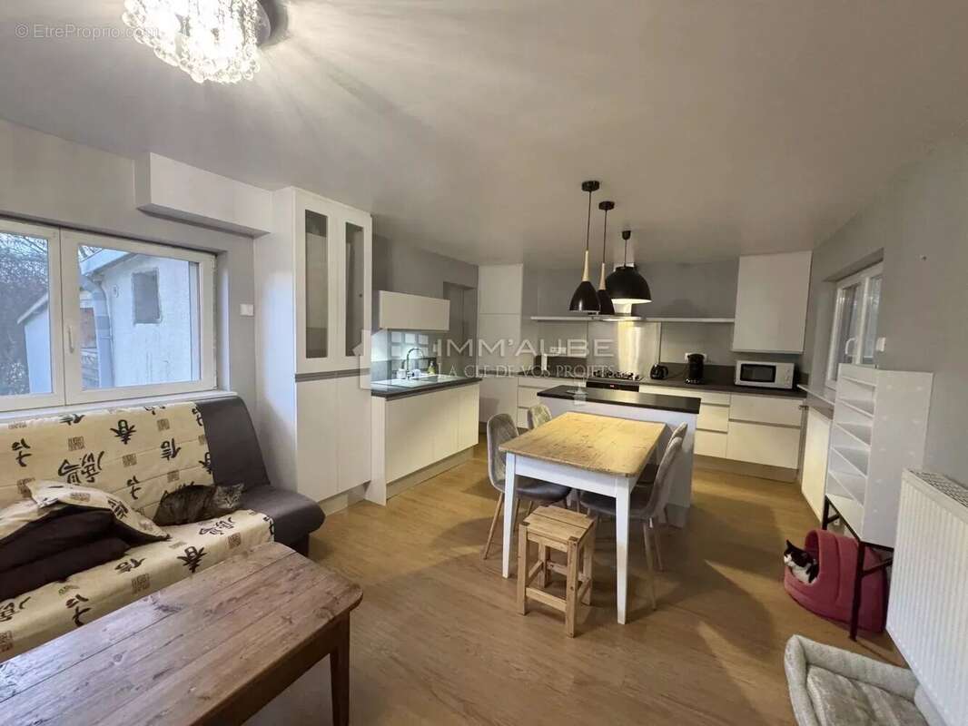 Maison à NOGENT-SUR-SEINE