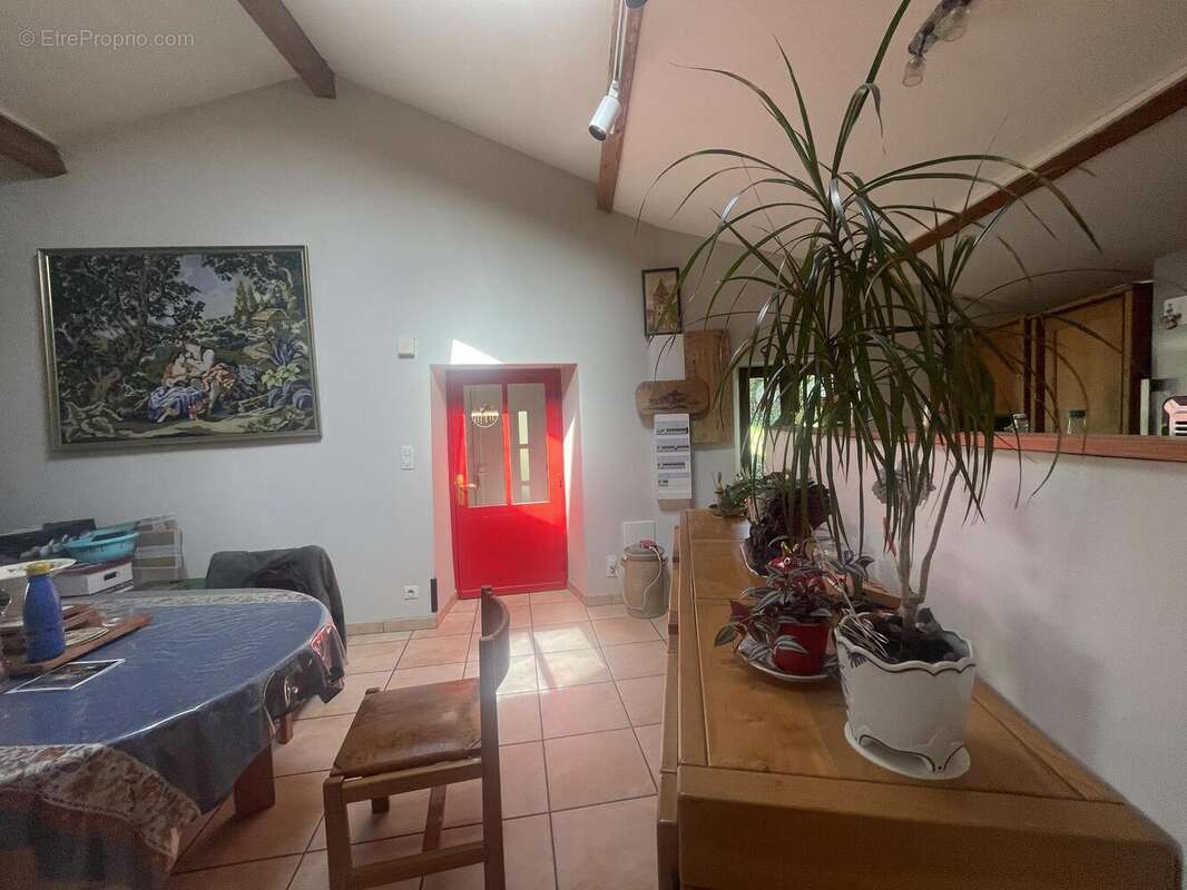 Photo 5 - Maison à AMPLEPUIS