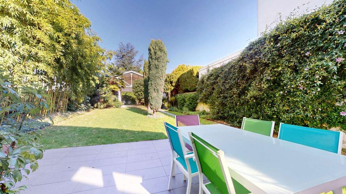 Maison à SAINT-MAUR-DES-FOSSES