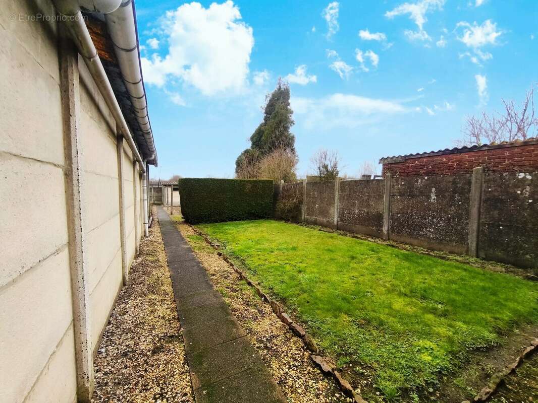 Appartement à VIEUX-CONDE