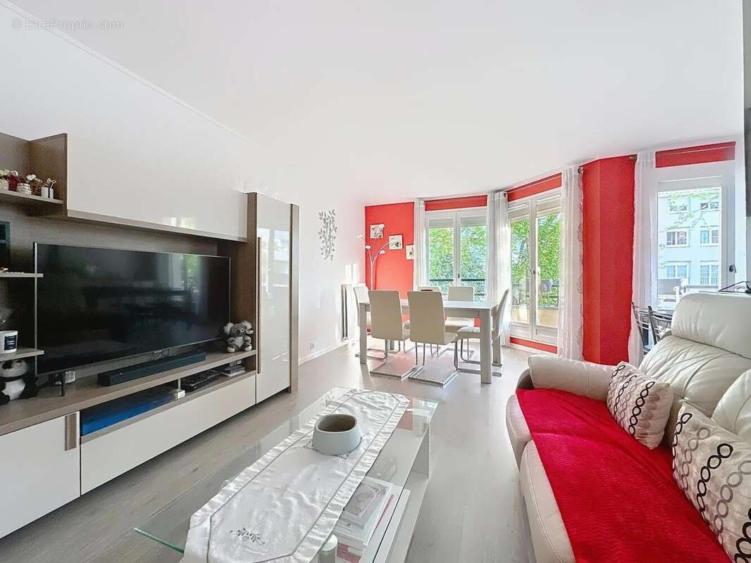 Photo 2 - Appartement à ERAGNY