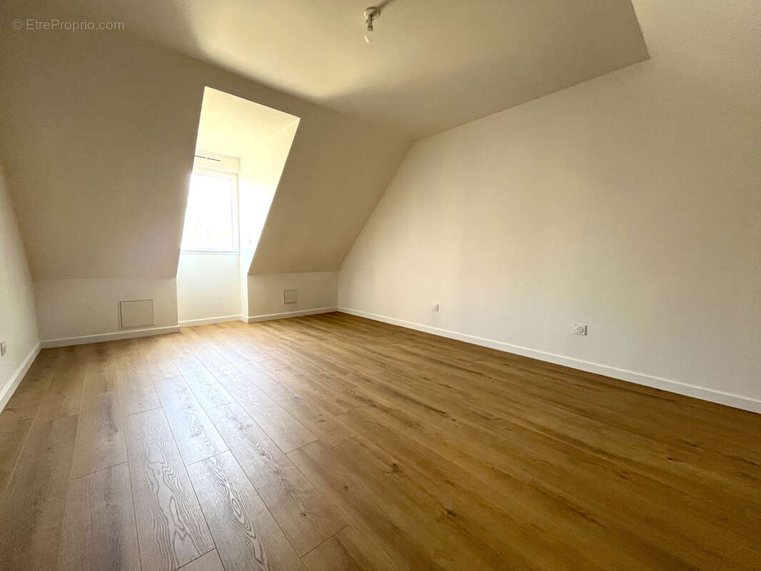 Rosnay - dpe b - 150m2 - 4 chambres - garage - parcelle 1000m2 - photo 8