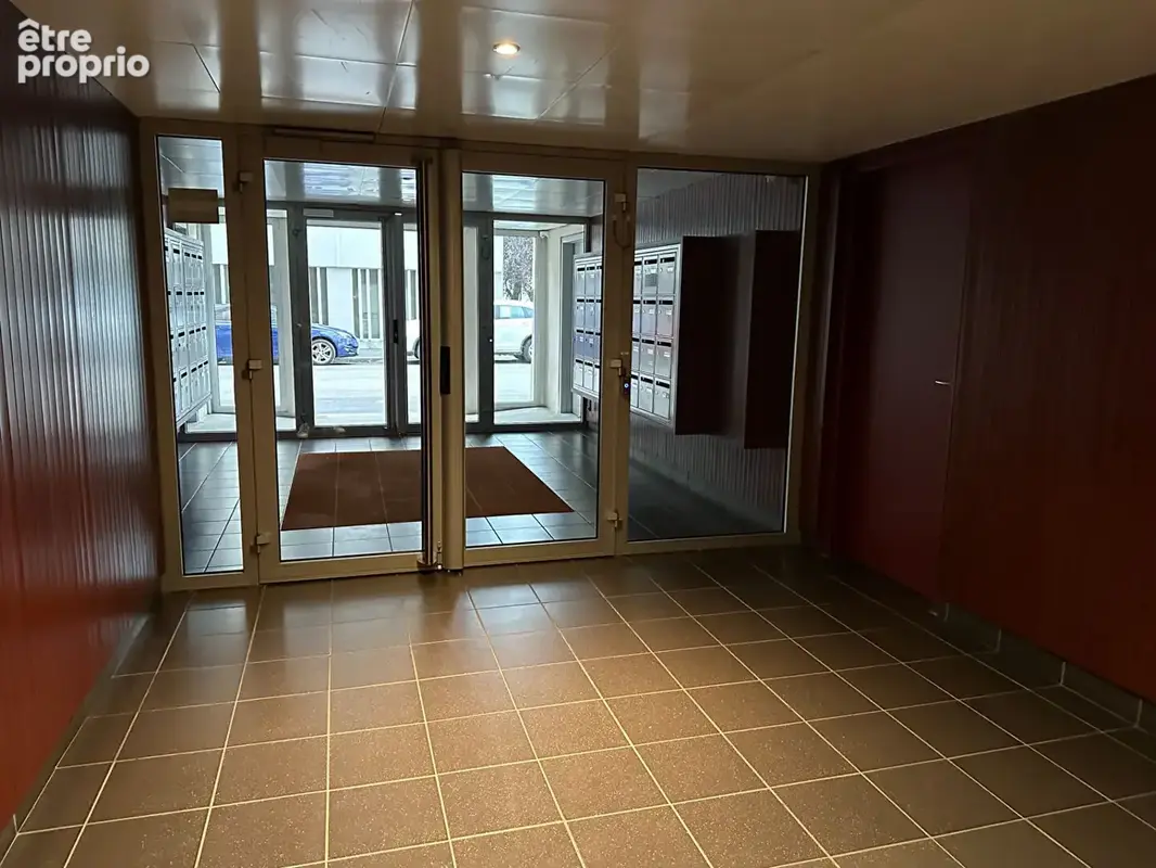 Clermont Ferrand les salinsT3 pièce(s) 66.77 m2, vue , parking, asc, 2 chambres rénové, 138000€ FAI - photo 17