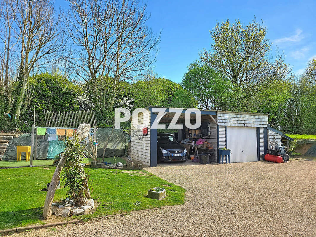 Maison à QUETTREVILLE-SUR-SIENNE