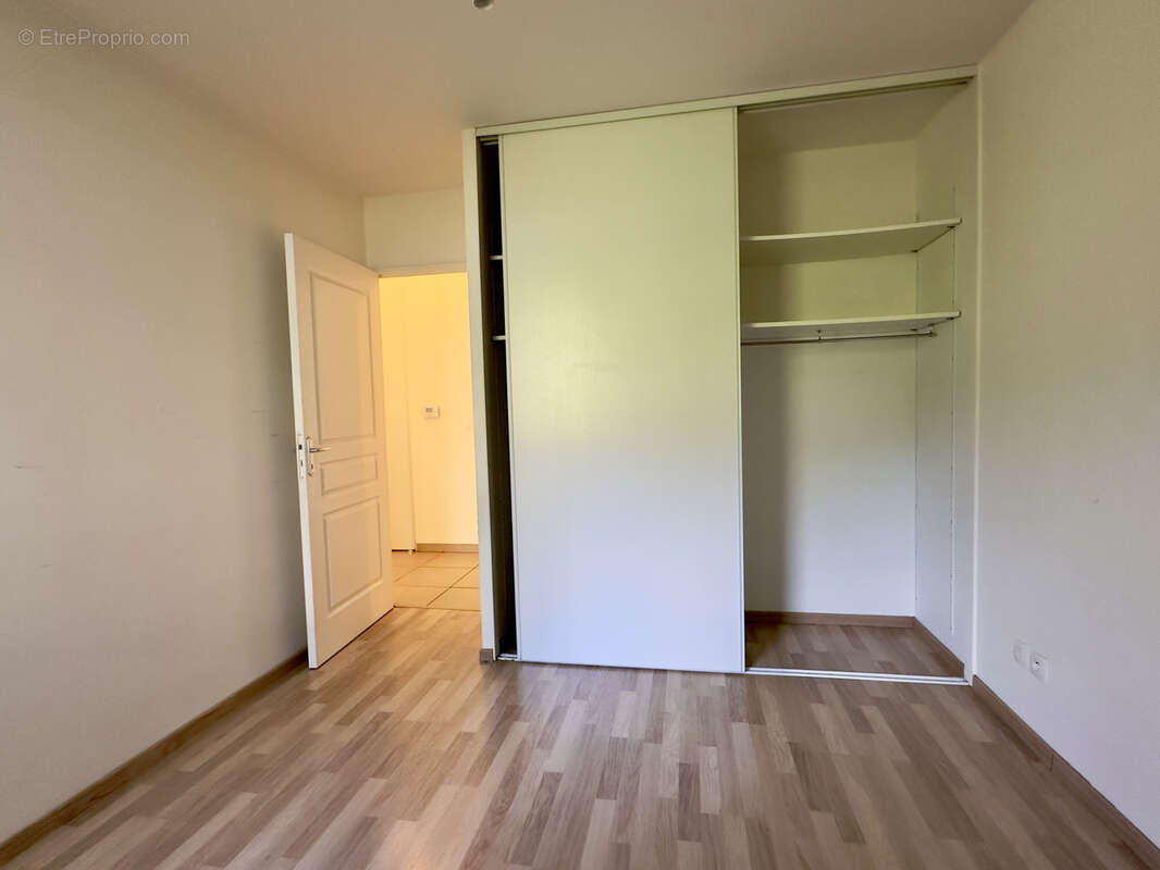 Appartement à SAINT-ISMIER