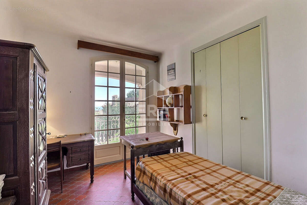 Maison à SAUSSET-LES-PINS