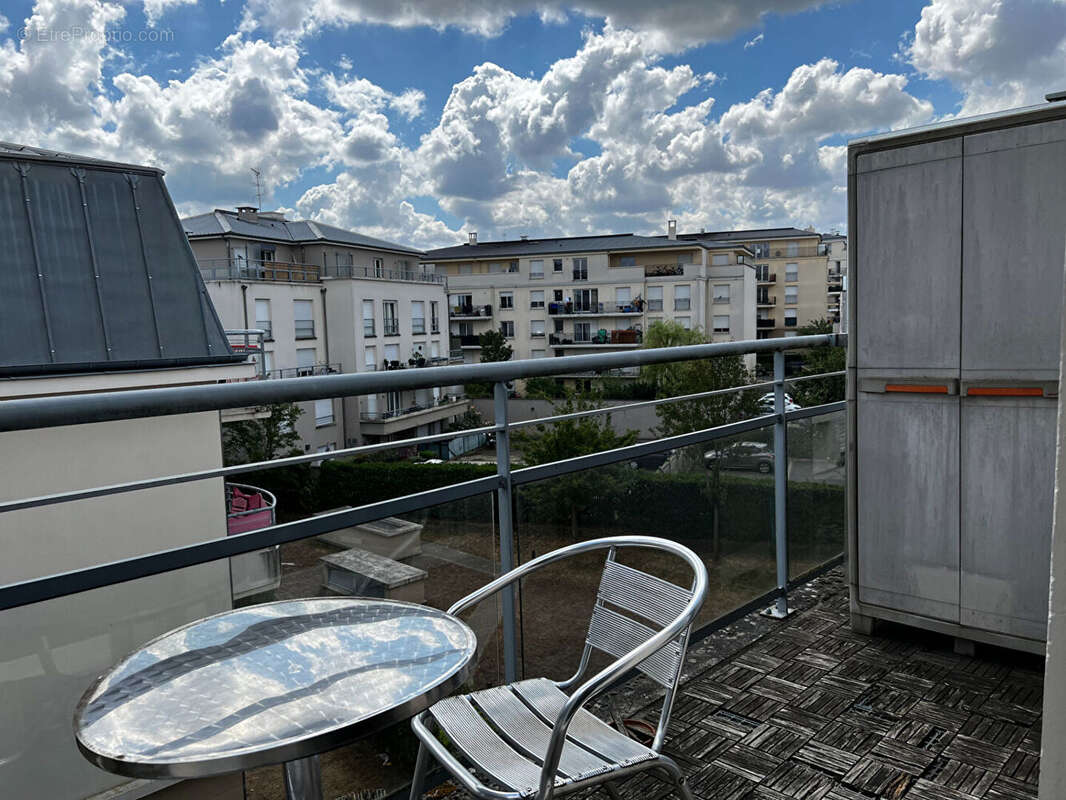 Appartement à CORBEIL-ESSONNES