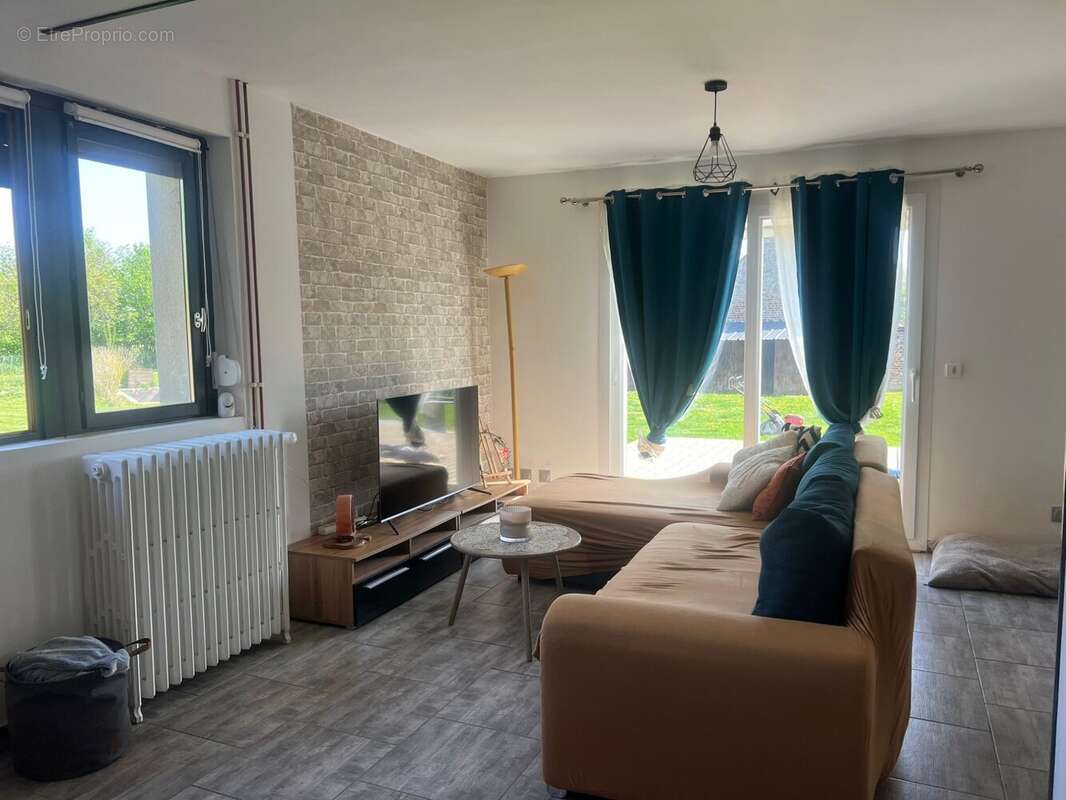 Maison à ANGUILCOURT-LE-SART