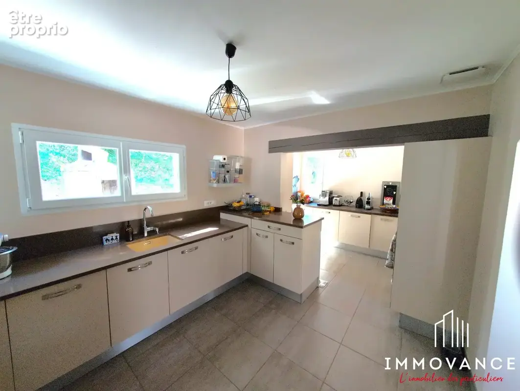 Maison 174 m² à Argelliers  - photo 7