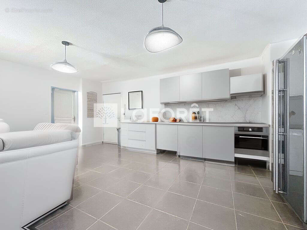 Appartement à MARSEILLE-11E