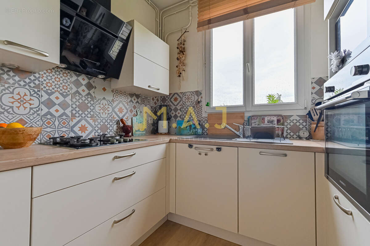 Appartement à LE PERREUX-SUR-MARNE