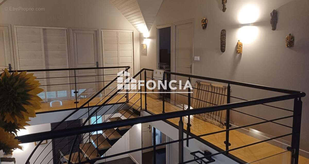 Maison à CHARTRES-DE-BRETAGNE