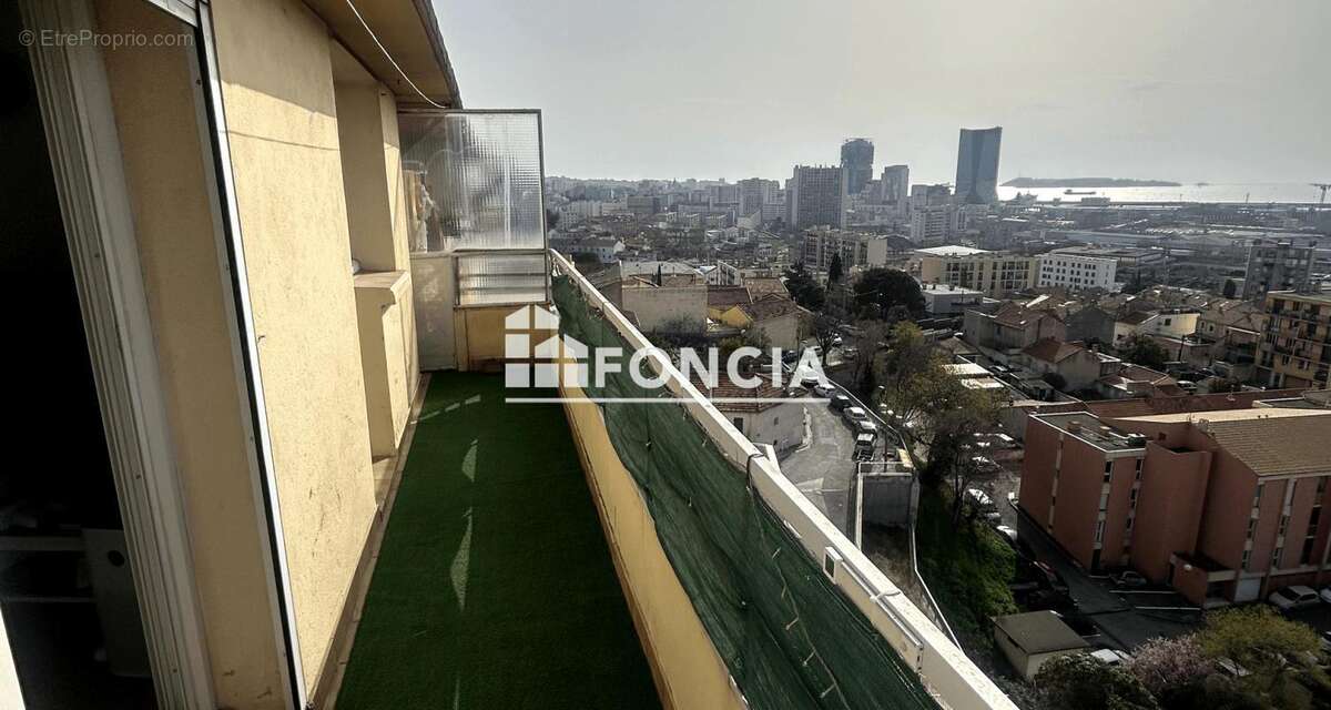 Appartement à MARSEILLE-14E