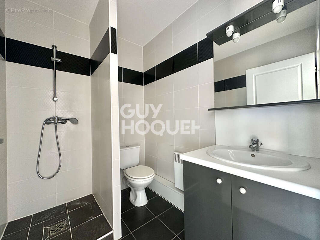 Appartement 47m2 récent avec terrasse panoramique au coeur de Gujan-Mestras - photo 6