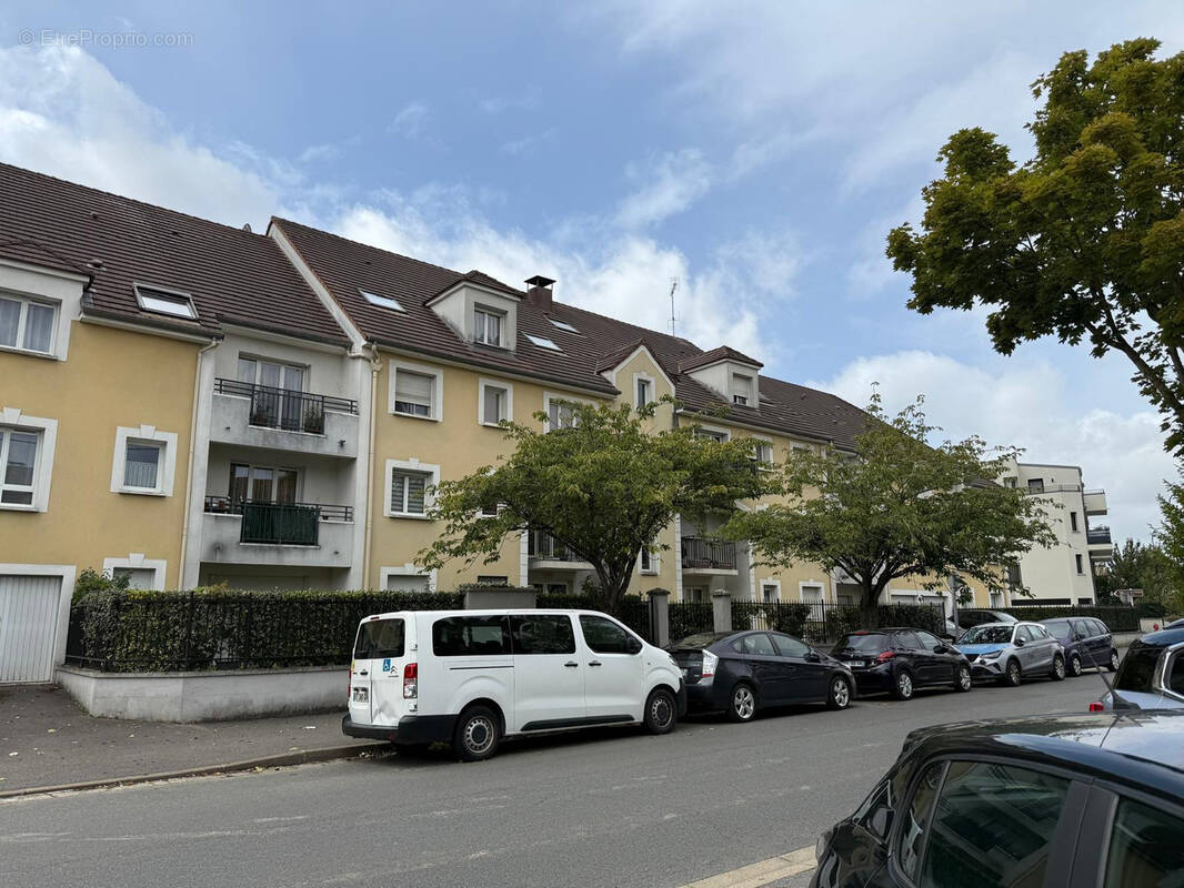 Appartement à CLAYE-SOUILLY