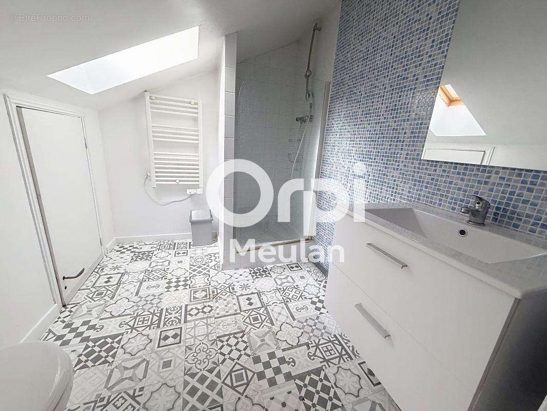 Appartement à MEULAN