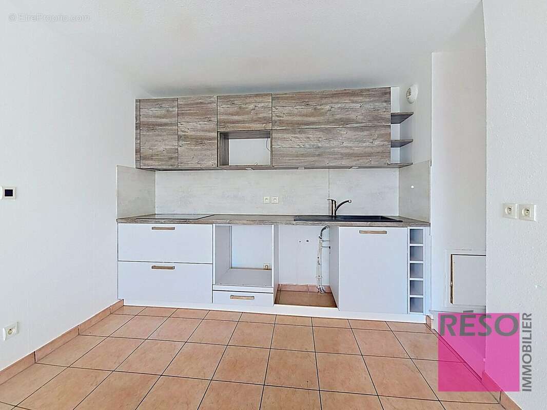 Appartement à VILLE-LA-GRAND
