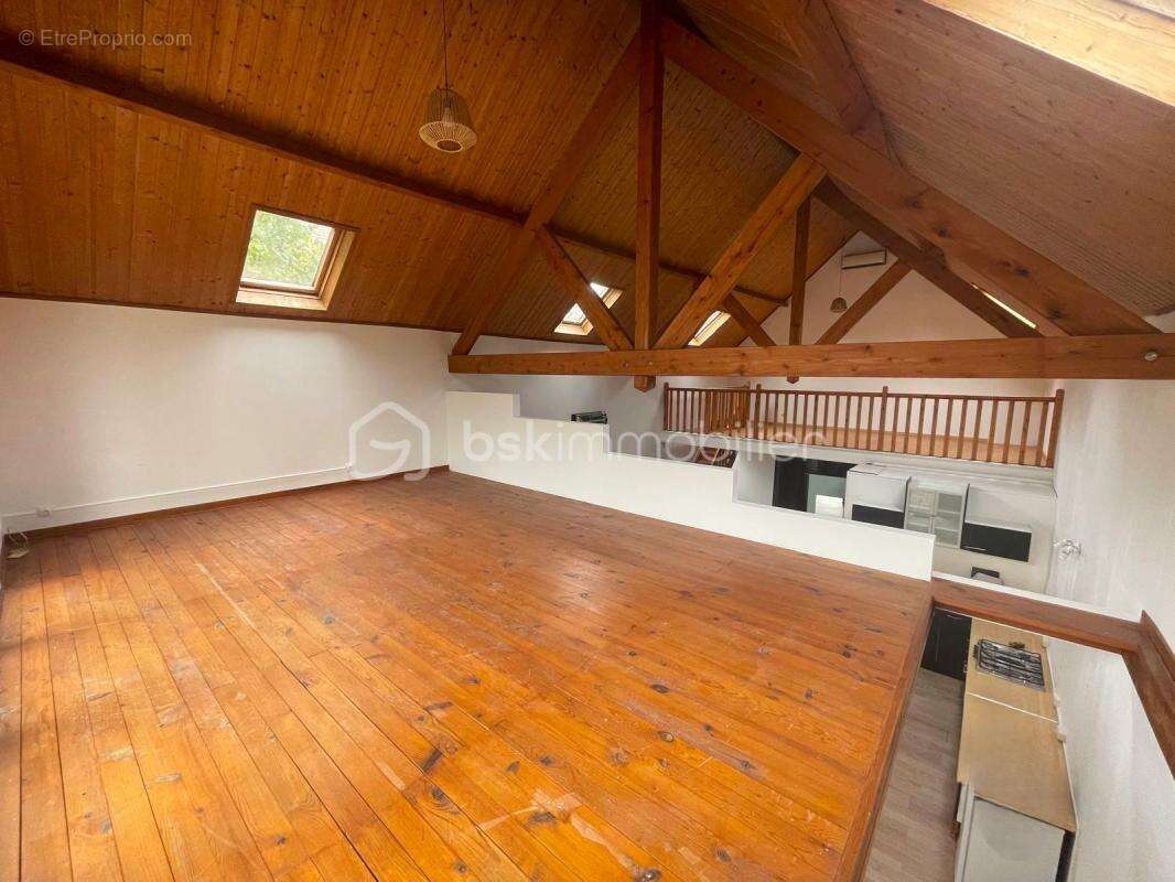 Maison à SAINT-QUENTIN