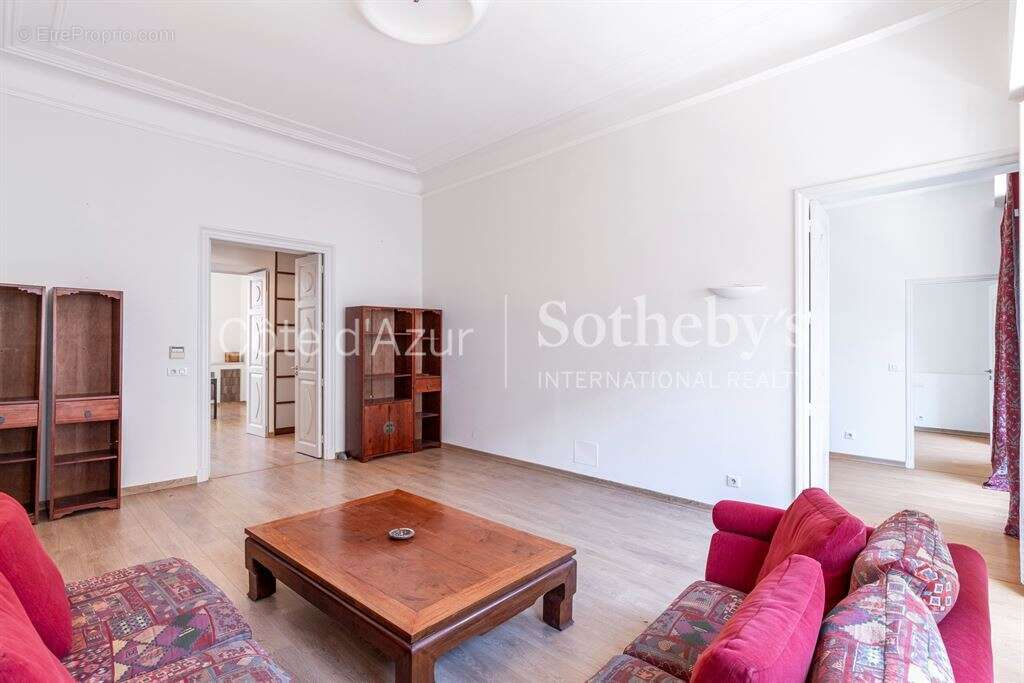 Nice Centre - Appartement 148 m² à rénover - Avenue Jean Médecin - photo 7