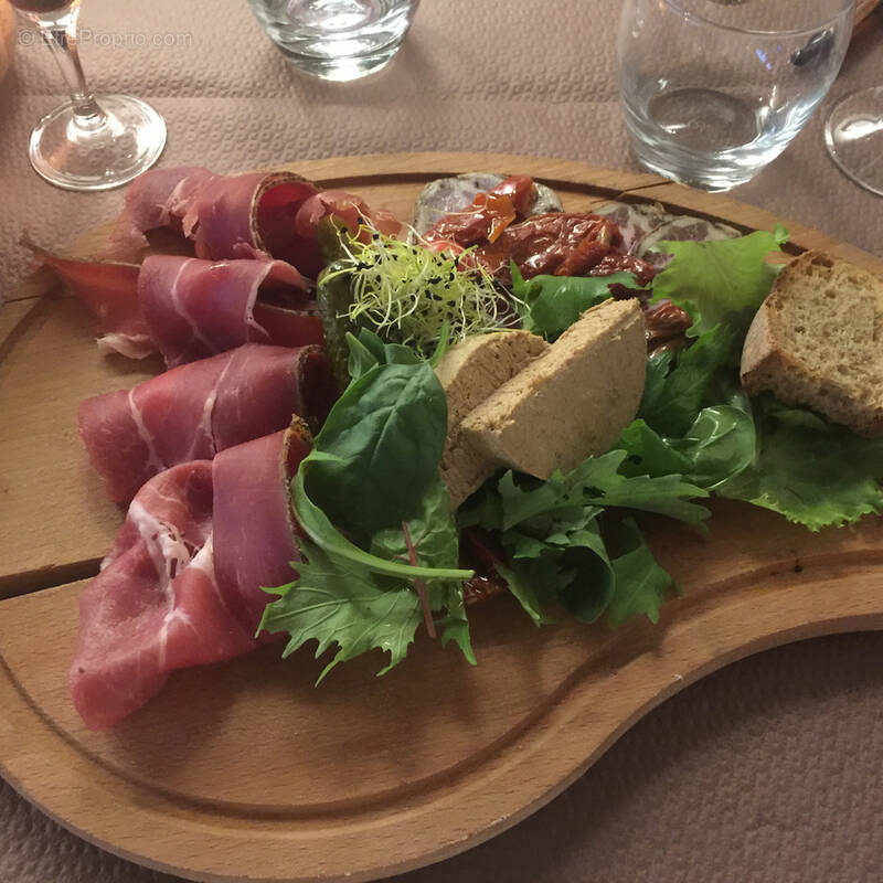 Commerce à CLERMONT-FERRAND