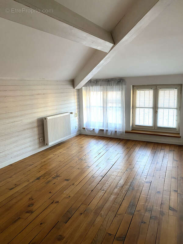 Maison à CHAZAY-D'AZERGUES
