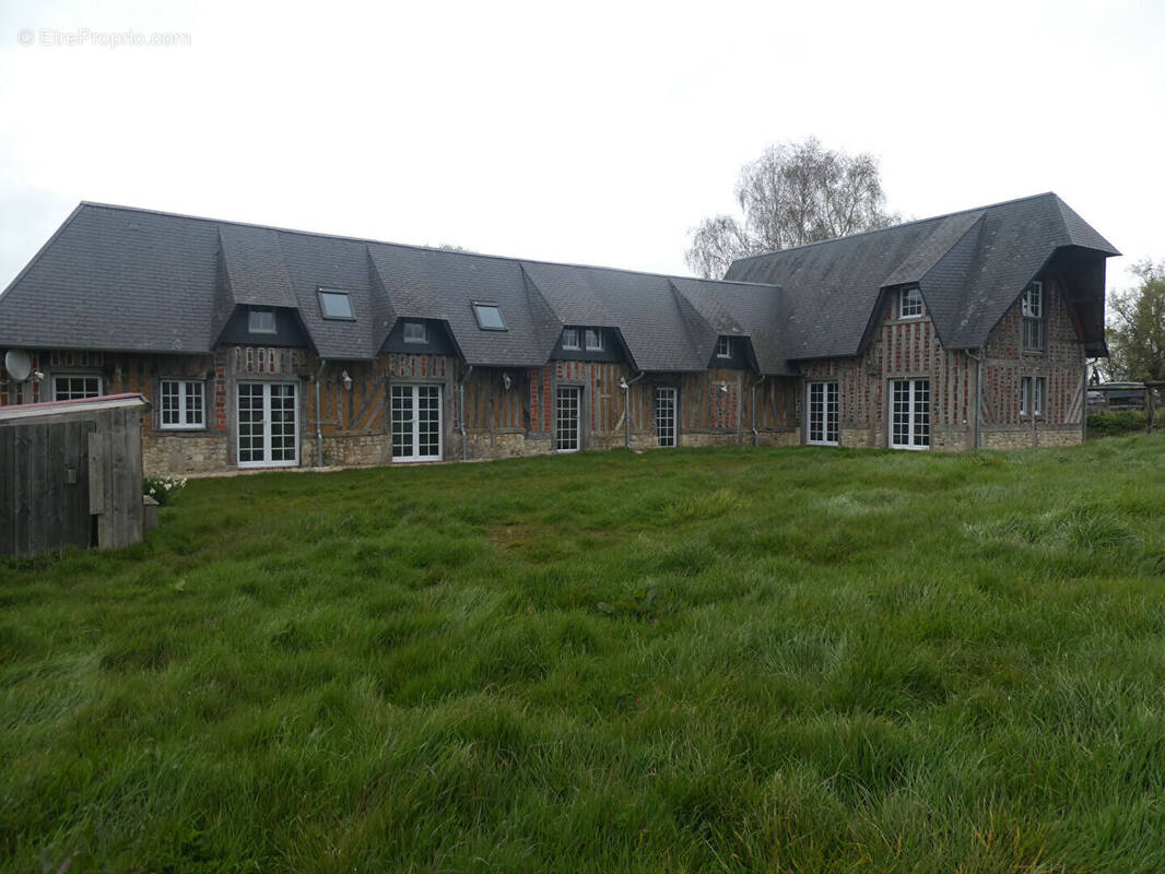 Maison à PONT-L'EVEQUE