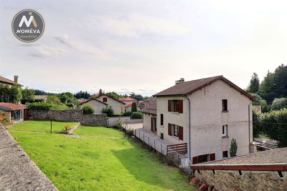 Maison à MONTFAUCON-EN-VELAY