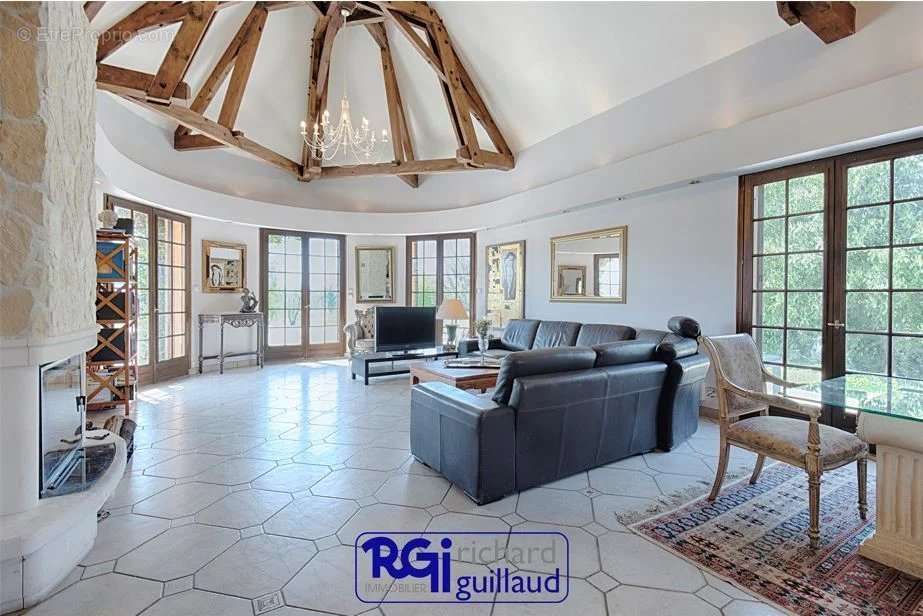 Maison à LES ABRETS