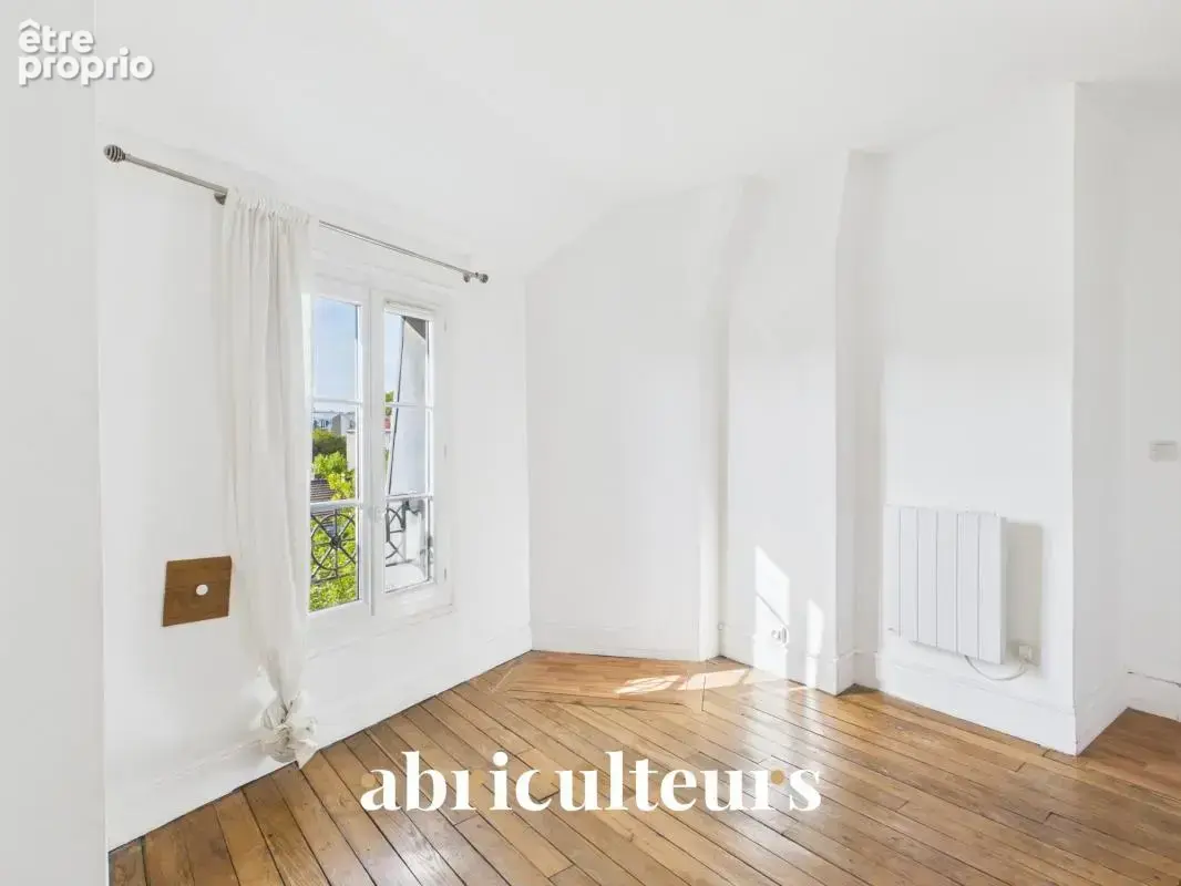 Appartement à PARIS-12E