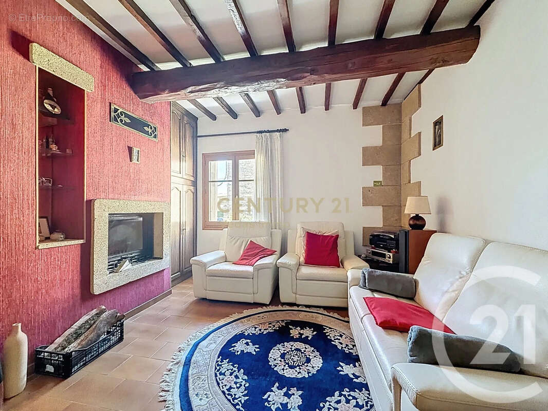 Maison 179 m² à Saussan  - photo 8