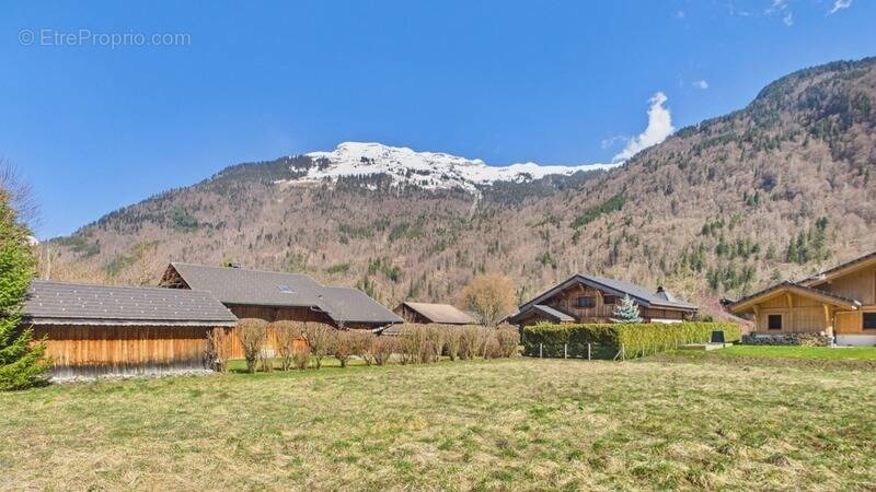 Terrain à SAMOENS