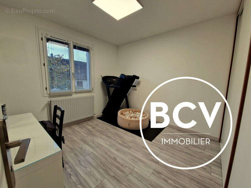 Maison à MAINVILLIERS