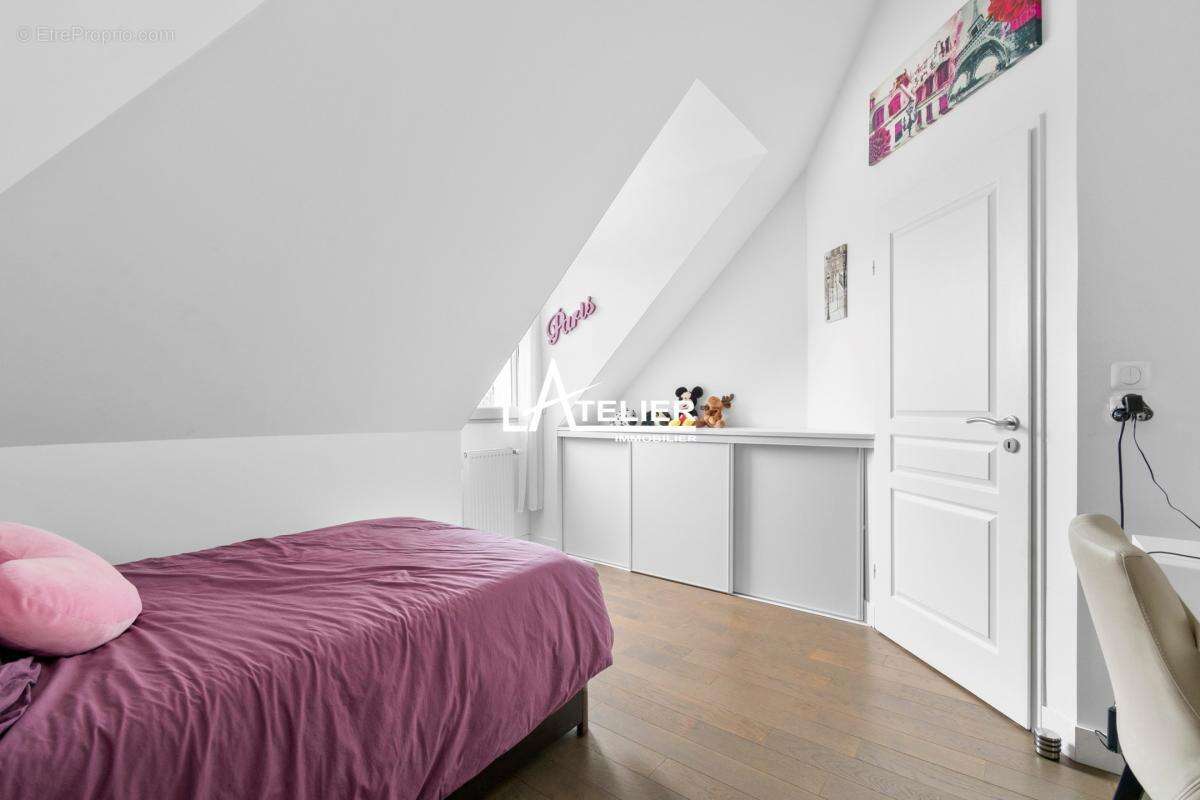 Appartement à L'ETANG-LA-VILLE