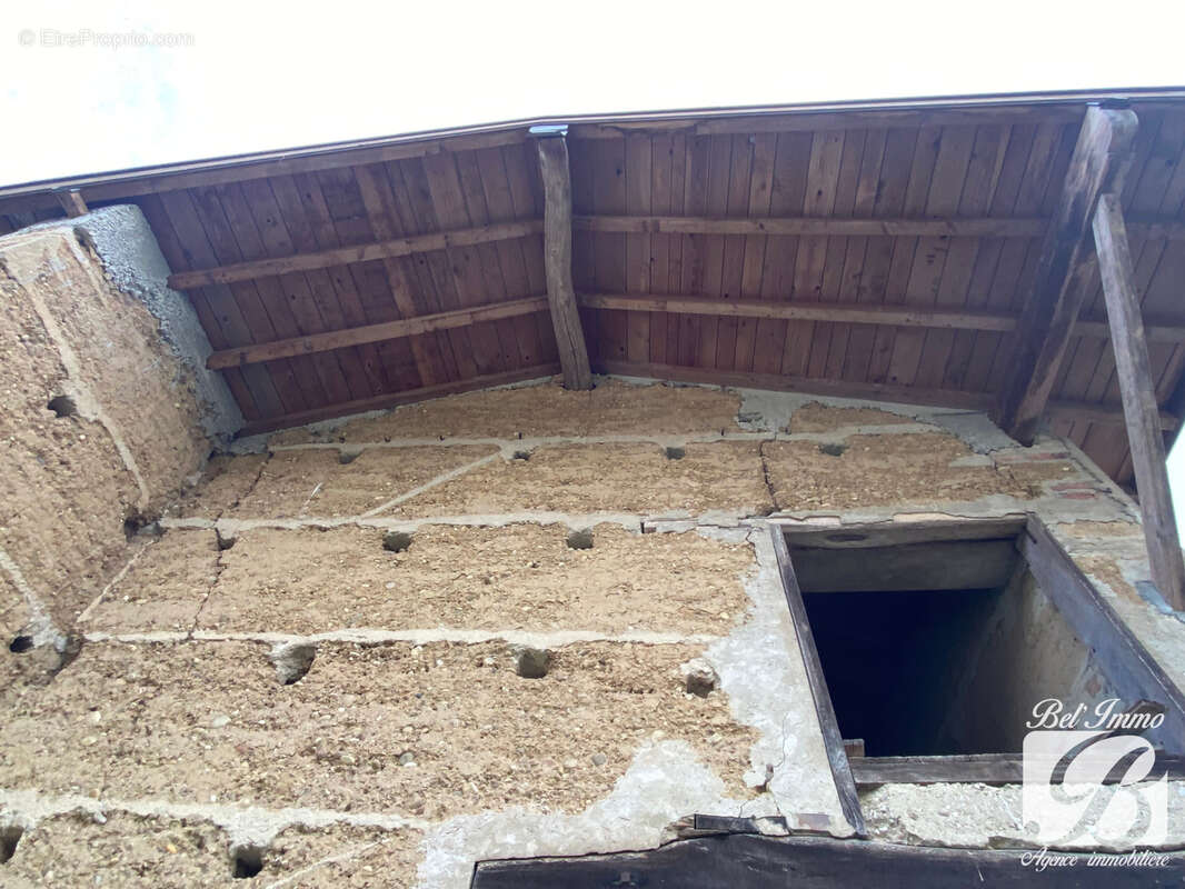 Maison à BOURG-SAINT-CHRISTOPHE