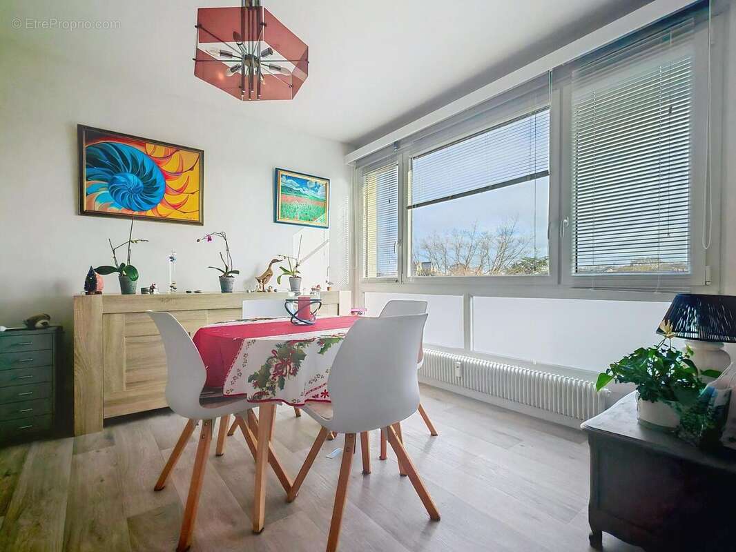 Photo 2 - Appartement à VALENCIENNES