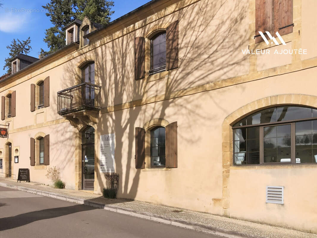 Autre à SAINT-GENIES