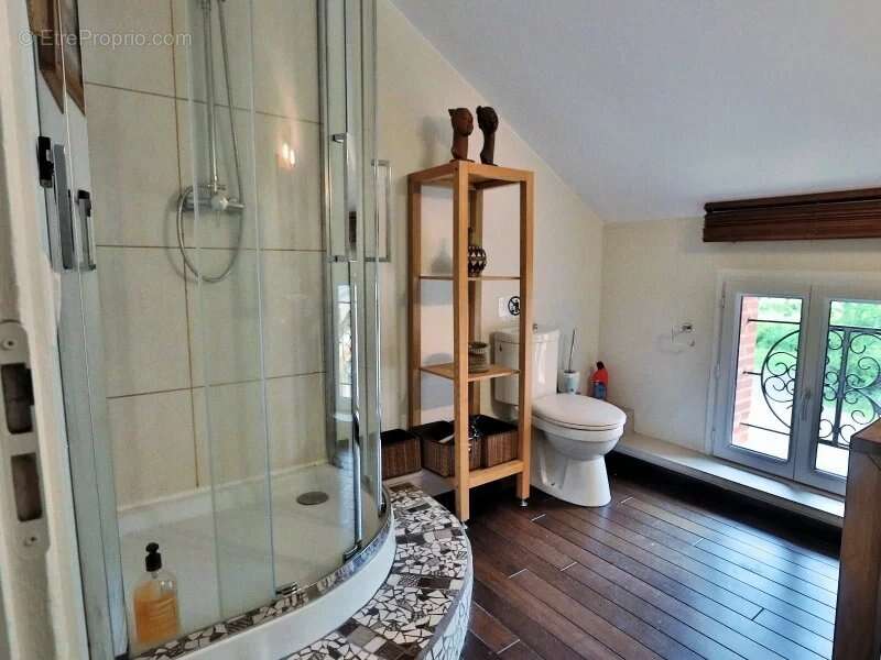 Ancienne ferme avec 6 chambre en très bonne état sur plus d'un hectare - photo 25