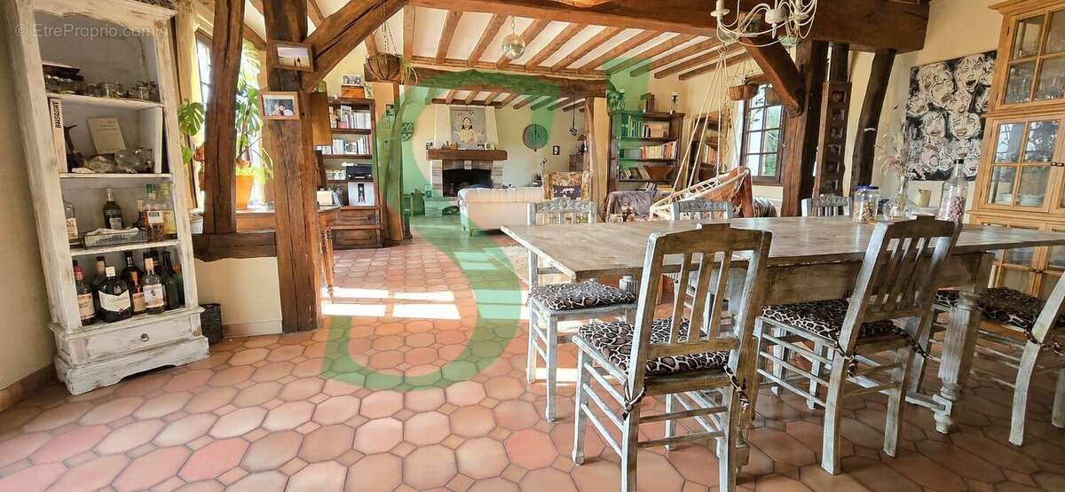 Maison 253 m² à Gisors  - photo 5
