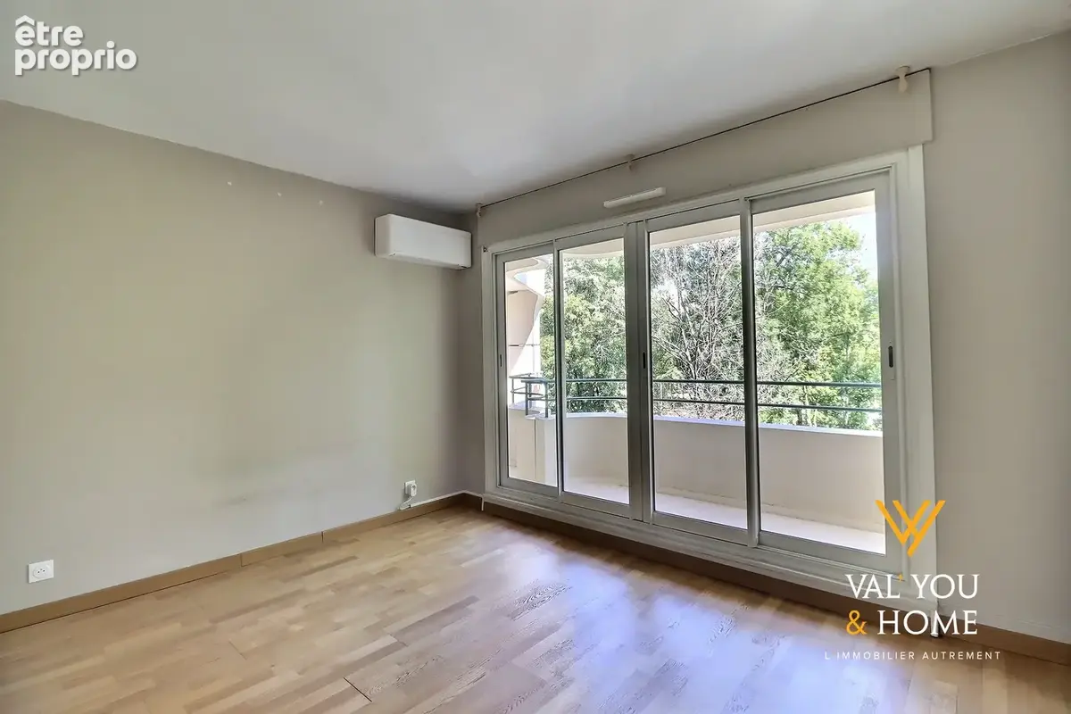 Appartement T4 90 m2 3 chambres 5ème Etage/6 avec ascenseur / Cave / Garage fermé - photo 7