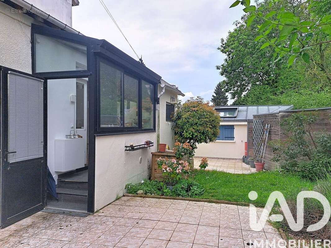 Photo 2 - Maison à CHAMPIGNY-SUR-MARNE