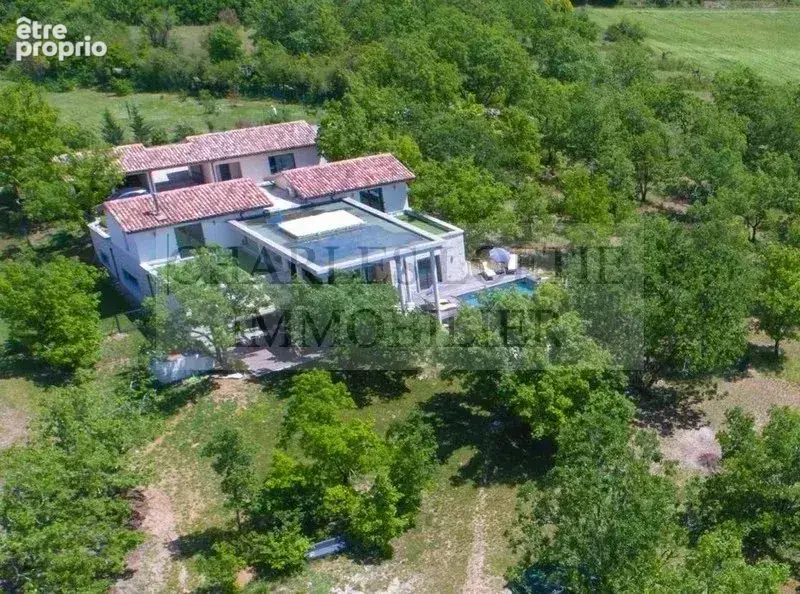 Maison à LALBENQUE
