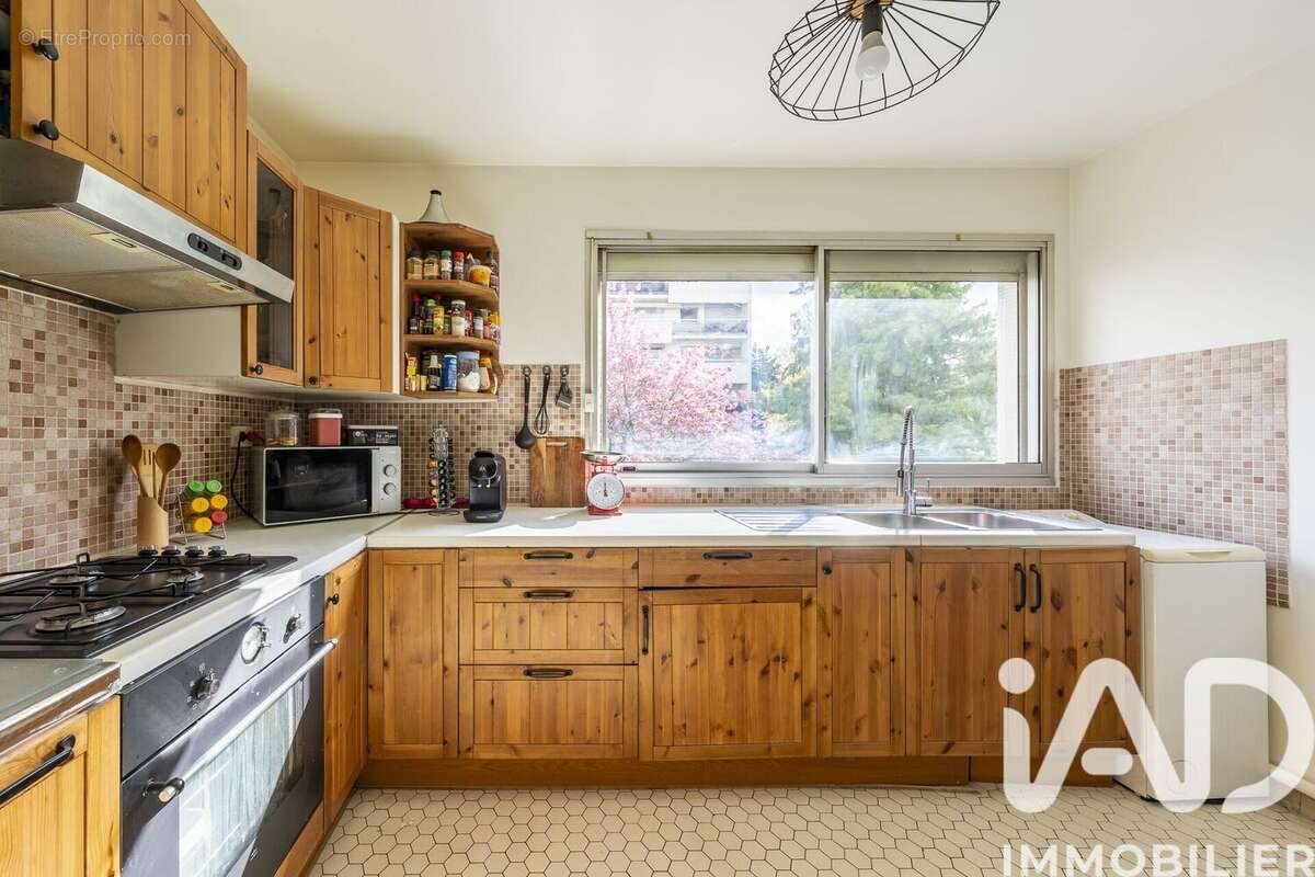 Photo 4 - Appartement à CHEVILLY-LARUE