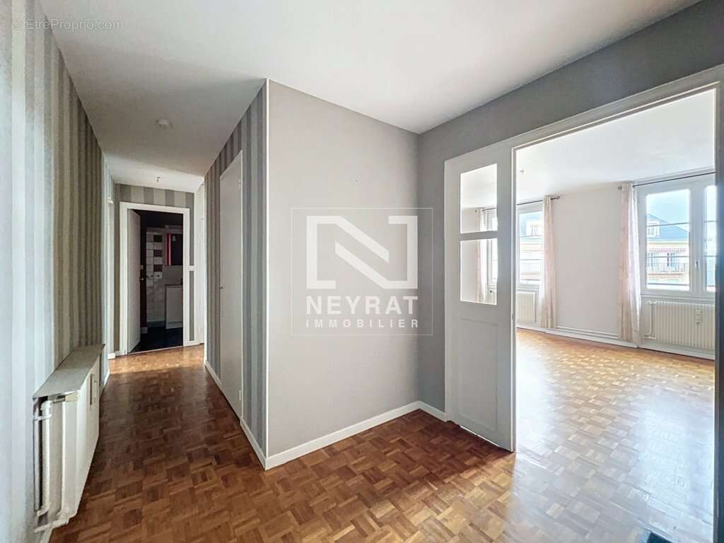 Appartement à AUTUN