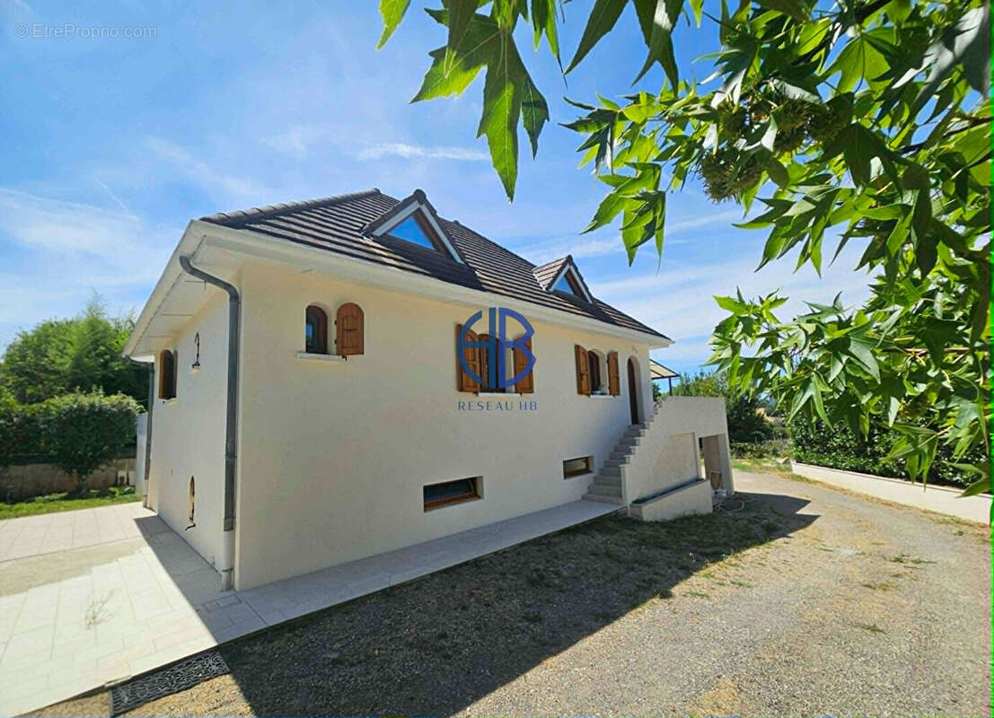 Maison à SAINT-SAVIN