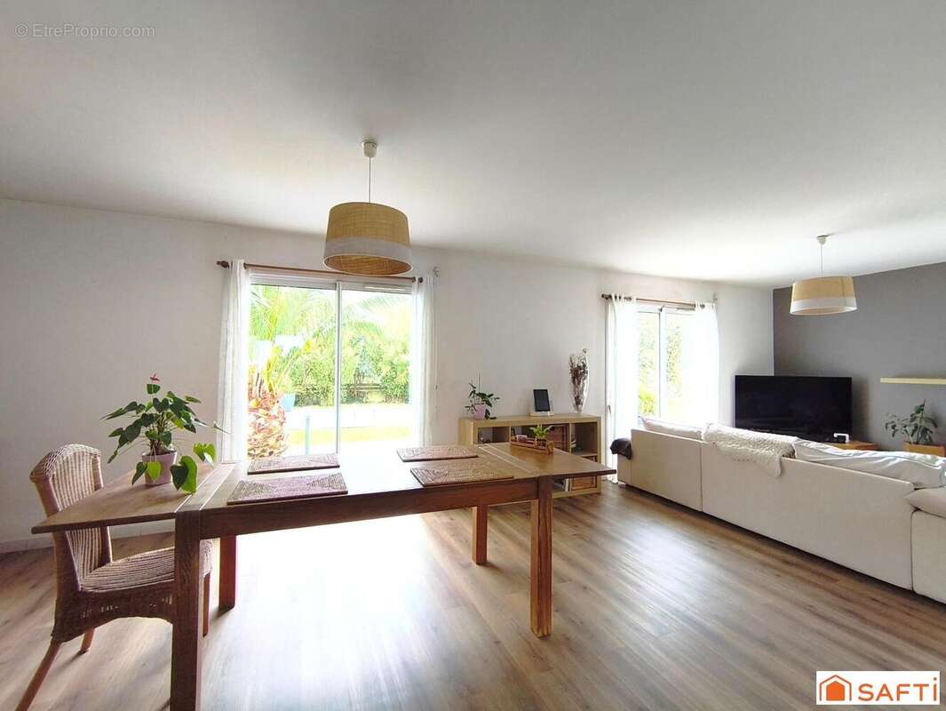 Photo 3 - Maison à CLOHARS-CARNOET