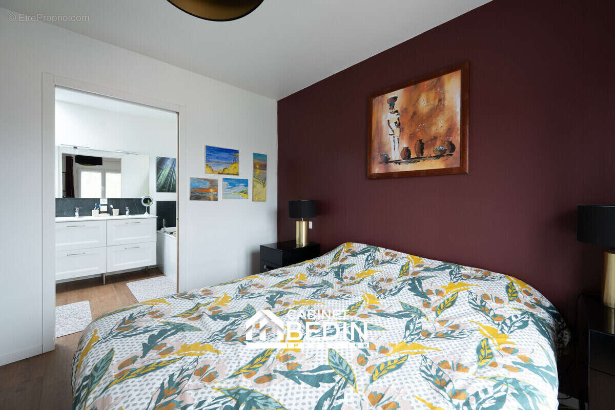 Maison 122 m² à Pessac  - photo 6