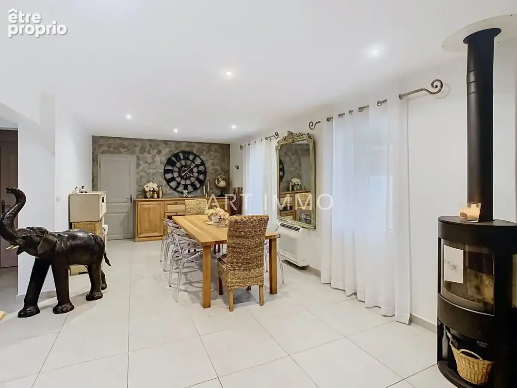 Maison 5 pieces au calme avec annexe et piscine - photo 4