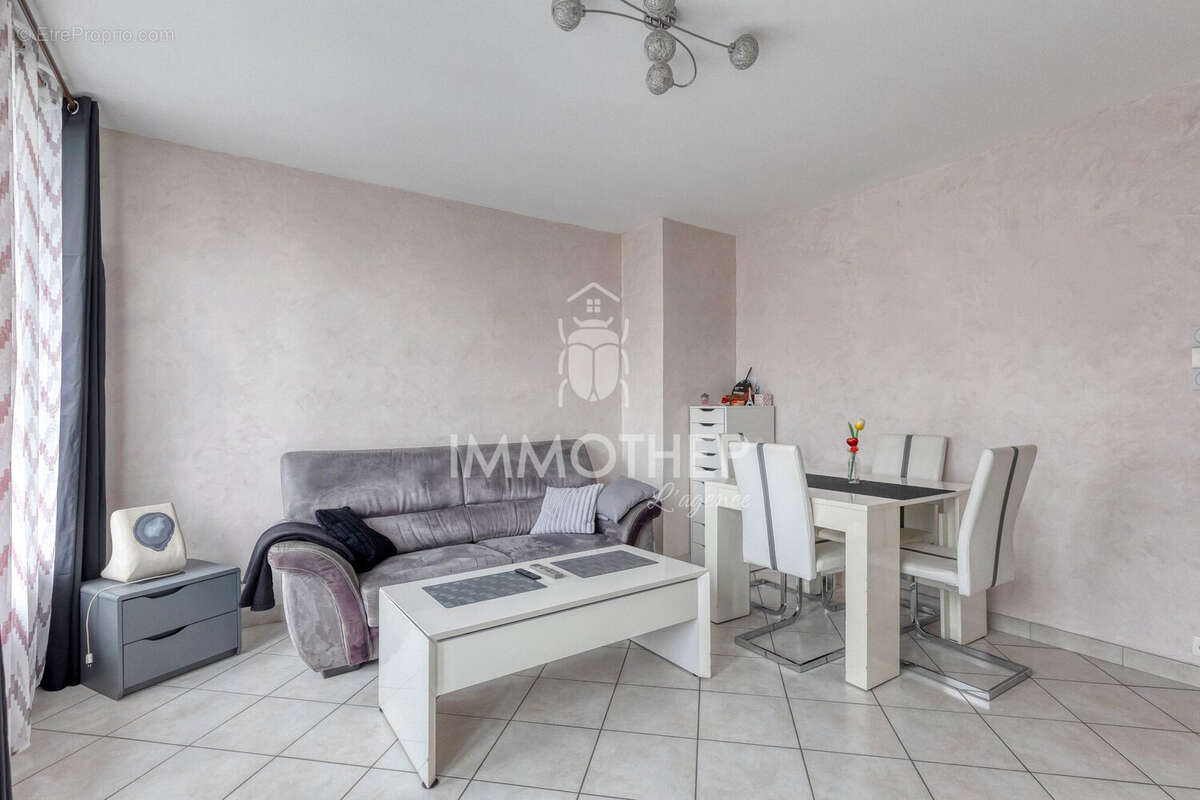 Appartement à SASSENAGE